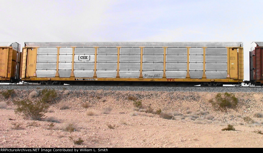 WB Unit Vehicular Flat Car Frt at Erie NV -11